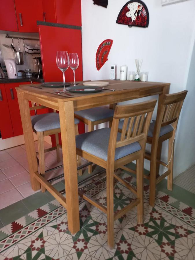 Cosy Apartment Casco Antiguo 빌라조요사 외부 사진